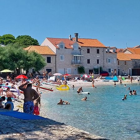 Apartments With A Parking Space Sutivan, Brac - 752 Extérieur photo