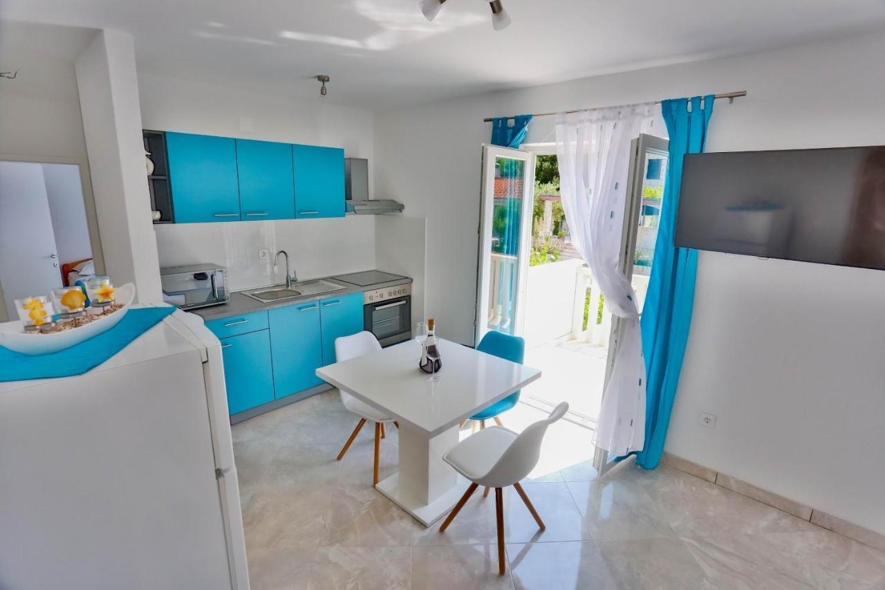 Apartments With A Parking Space Sutivan, Brac - 752 Extérieur photo