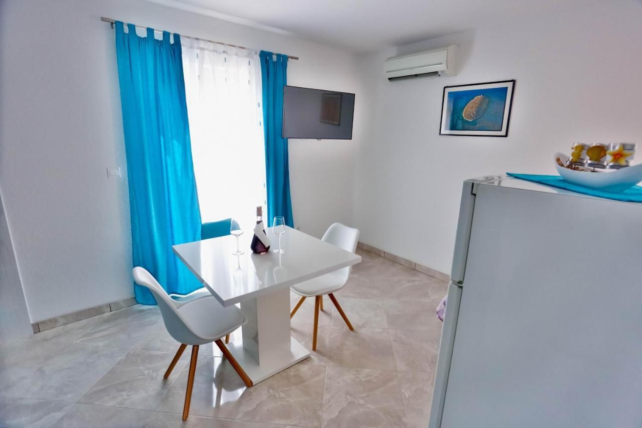 Apartments With A Parking Space Sutivan, Brac - 752 Extérieur photo